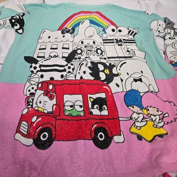 Hello Sanrio x JapanLA knit Hello Kitty metallic oversized sparkle sweater RARE - Picture 10 of 16